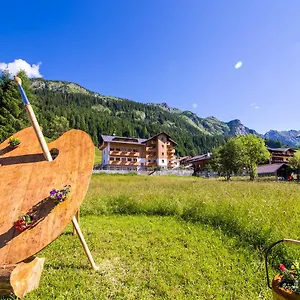Cavanis Wellness & Sappada